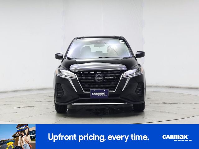 2022 Nissan Kicks S