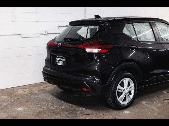 2022 Nissan Kicks S