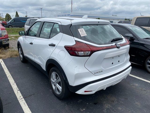 2022 Nissan Kicks S