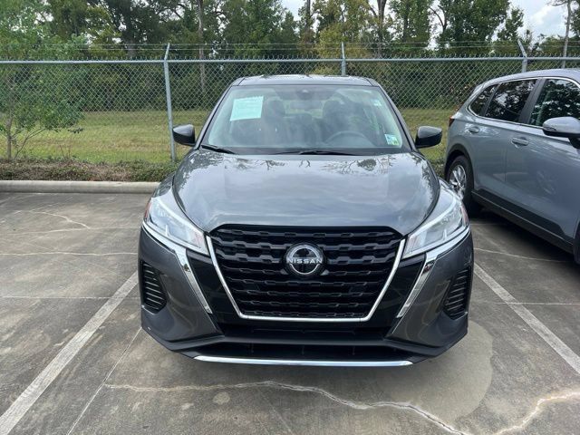 2022 Nissan Kicks S