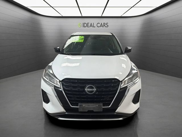 2022 Nissan Kicks S