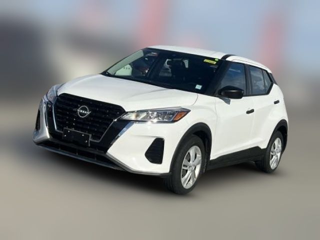 2022 Nissan Kicks S