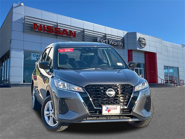 2022 Nissan Kicks S