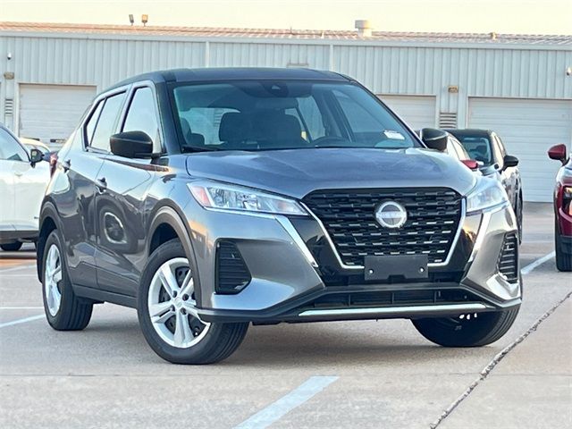 2022 Nissan Kicks S