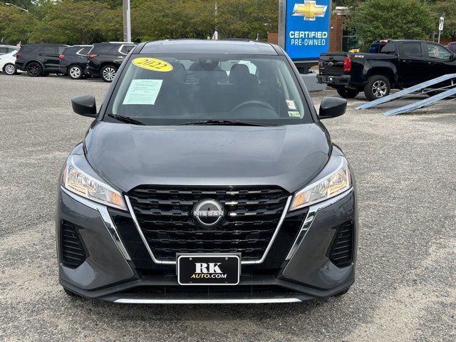 2022 Nissan Kicks S