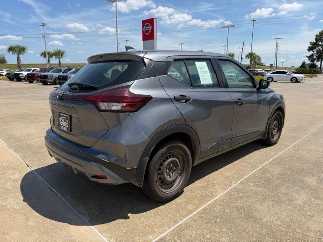 2022 Nissan Kicks S