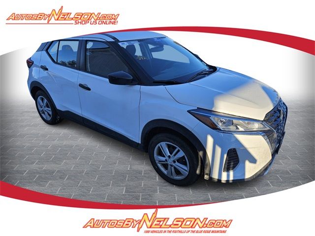 2022 Nissan Kicks S