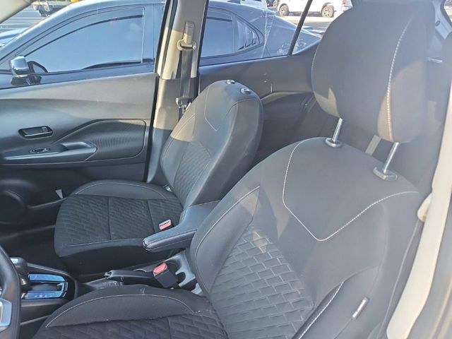 2022 Nissan Kicks S