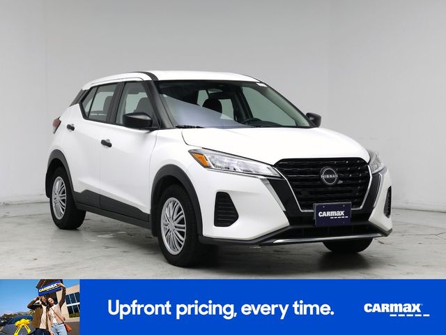 2022 Nissan Kicks S