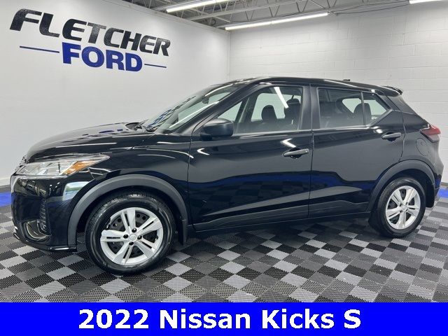 2022 Nissan Kicks S