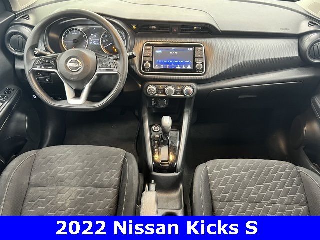 2022 Nissan Kicks S