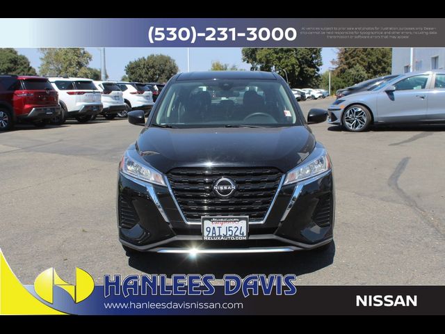 2022 Nissan Kicks S