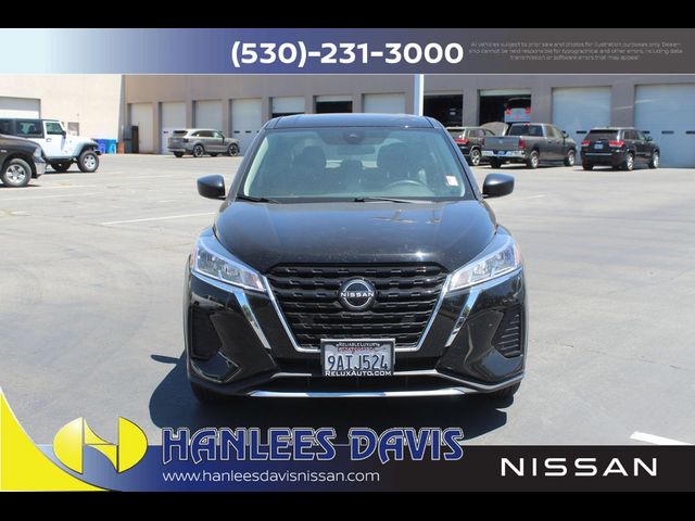 2022 Nissan Kicks S