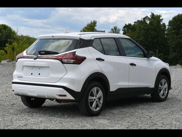 2022 Nissan Kicks S