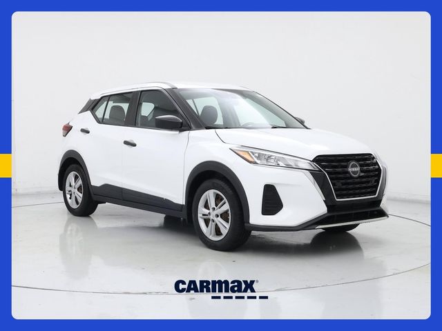 2022 Nissan Kicks S
