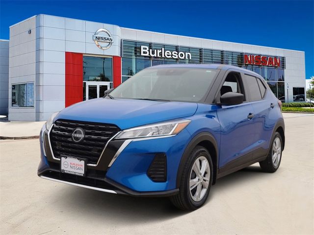 2022 Nissan Kicks S