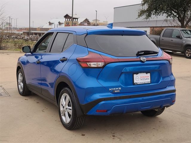 2022 Nissan Kicks S