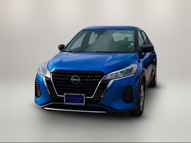 2022 Nissan Kicks S