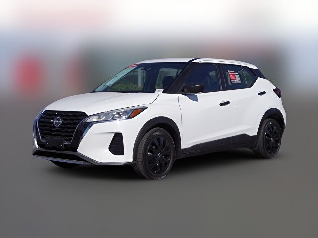 2022 Nissan Kicks S