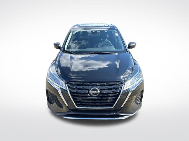 2022 Nissan Kicks S