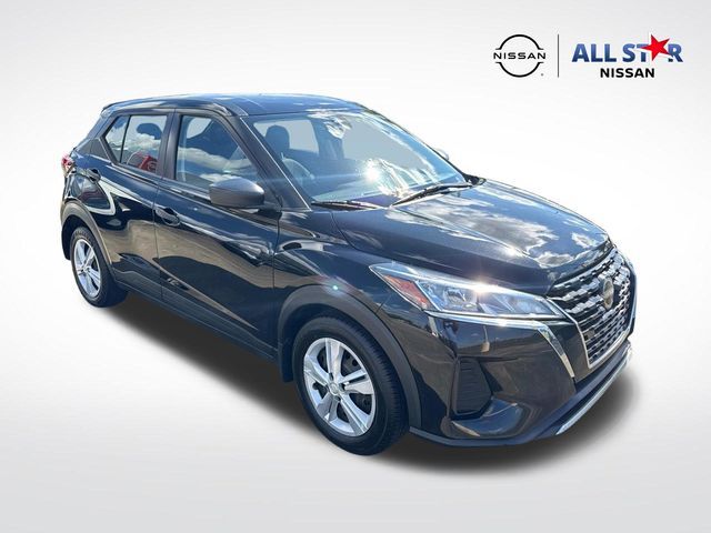 2022 Nissan Kicks S