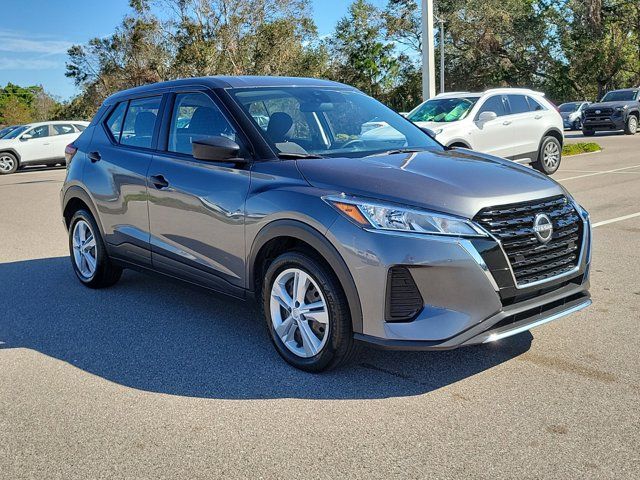 2022 Nissan Kicks S