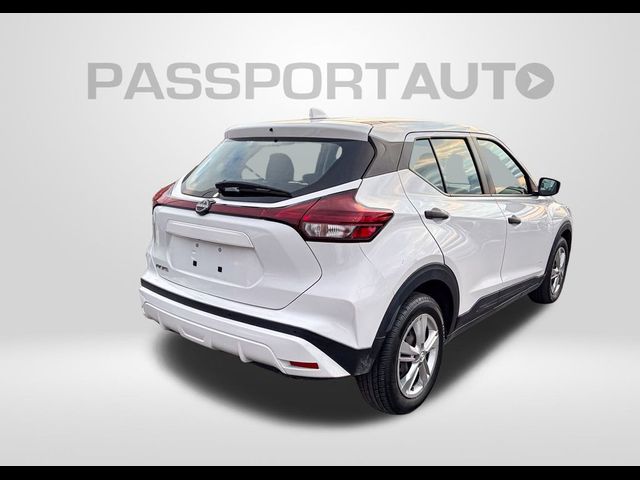 2022 Nissan Kicks S