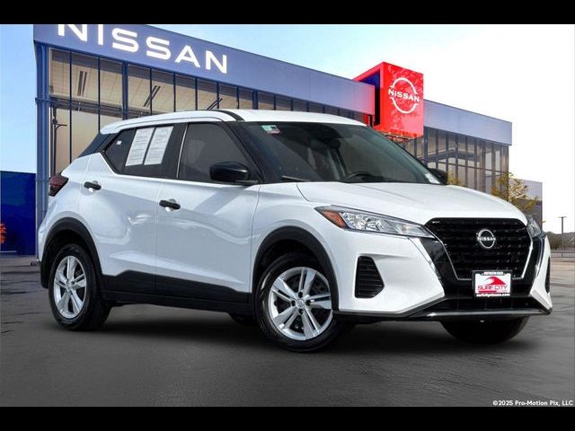 2022 Nissan Kicks S