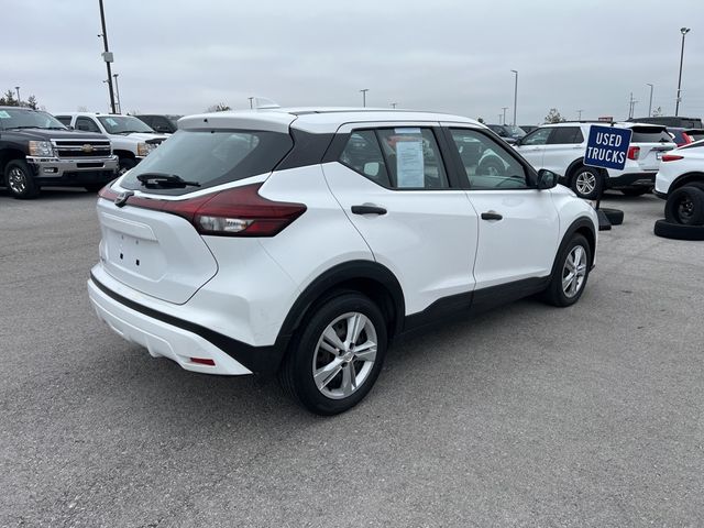 2022 Nissan Kicks S