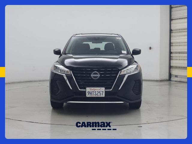 2022 Nissan Kicks S