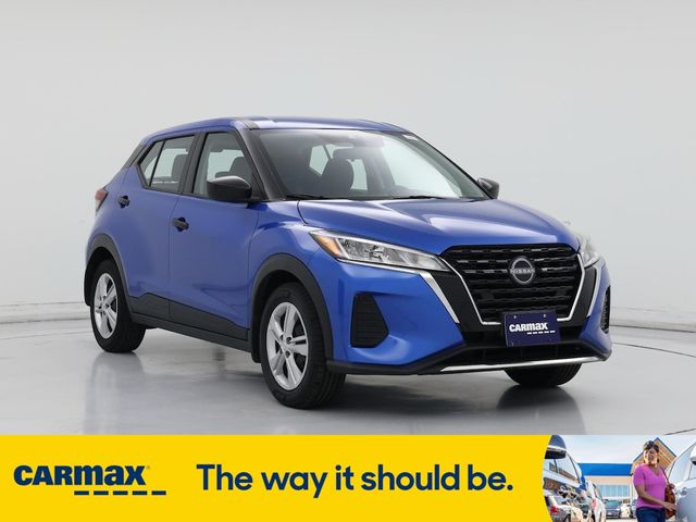 2022 Nissan Kicks S