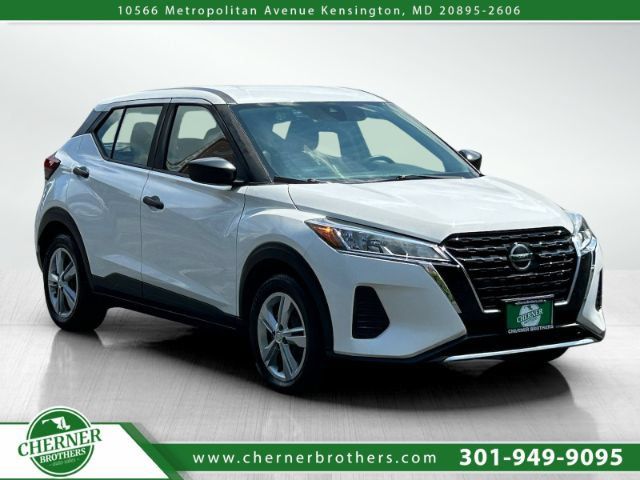 2022 Nissan Kicks S