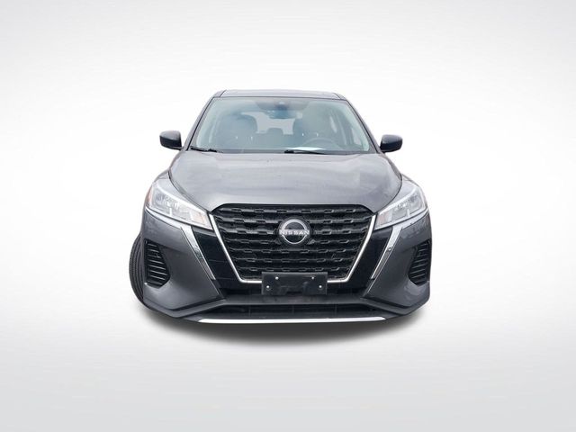 2022 Nissan Kicks S