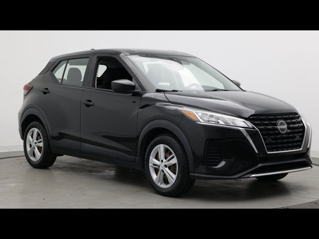 2022 Nissan Kicks S