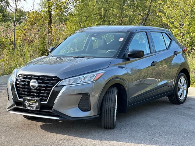 2022 Nissan Kicks S