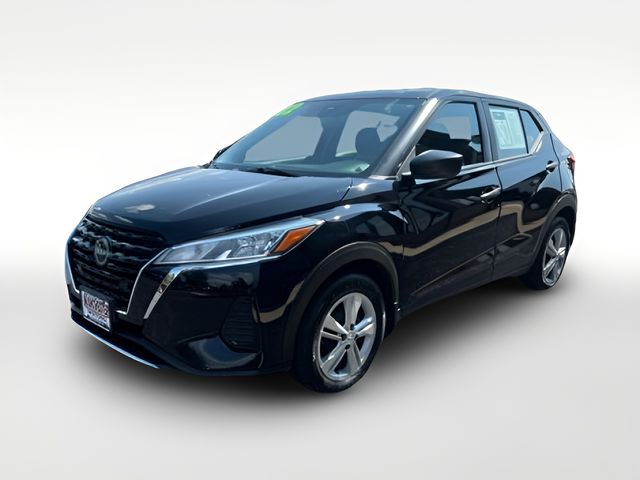 2022 Nissan Kicks S