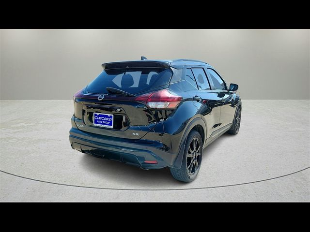 2022 Nissan Kicks SR