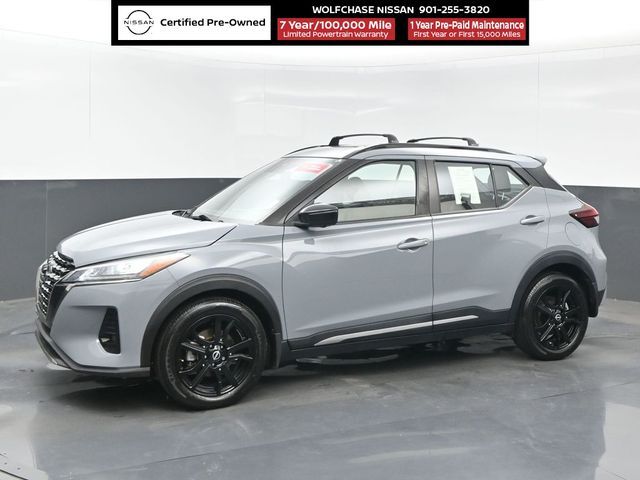 2022 Nissan Kicks SR