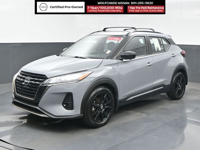 2022 Nissan Kicks SR