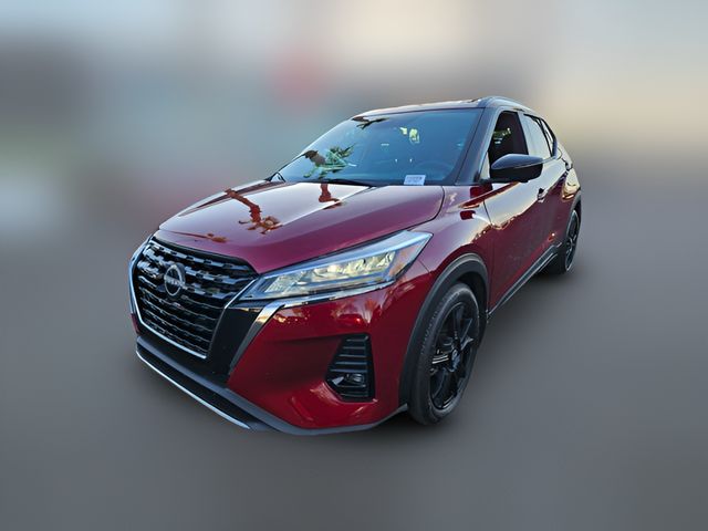 2022 Nissan Kicks SR