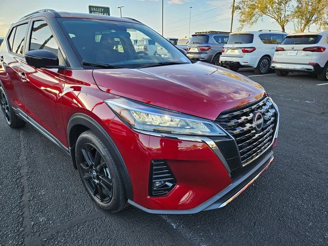 2022 Nissan Kicks SR