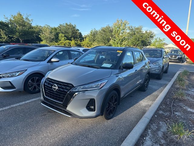 2022 Nissan Kicks SR
