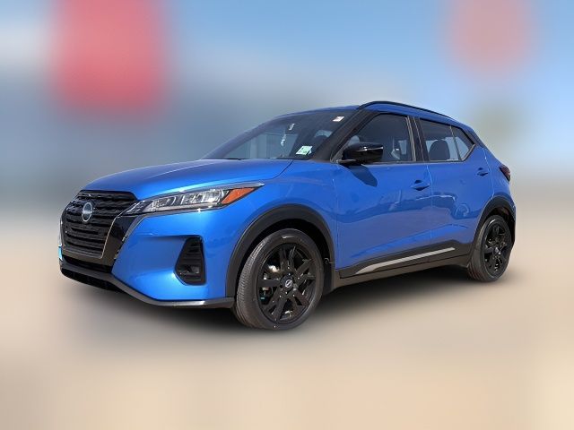 2022 Nissan Kicks SR