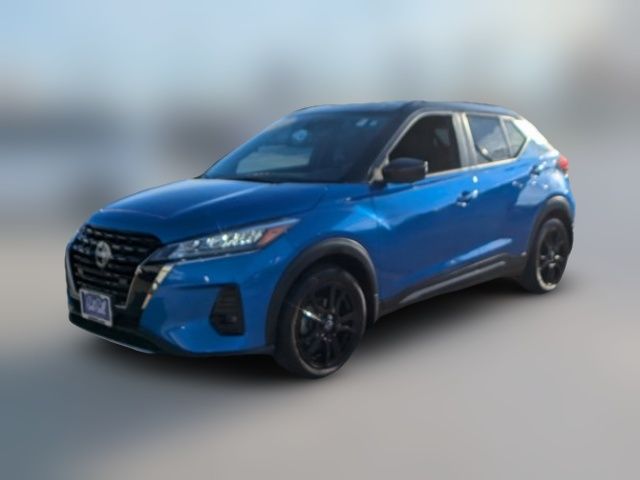 2022 Nissan Kicks SR