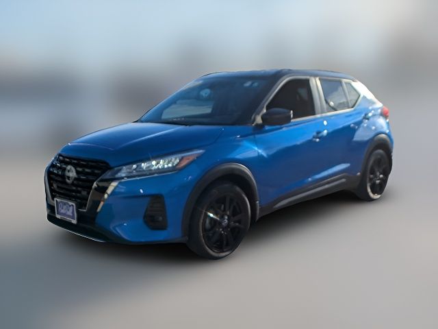 2022 Nissan Kicks SR