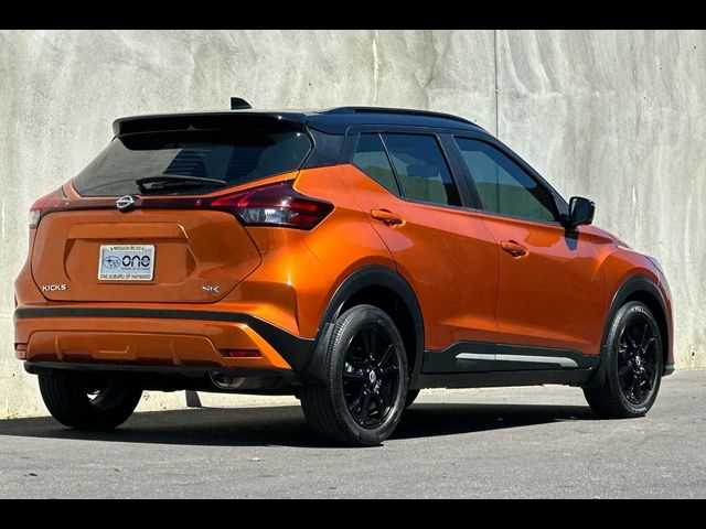 2022 Nissan Kicks SR