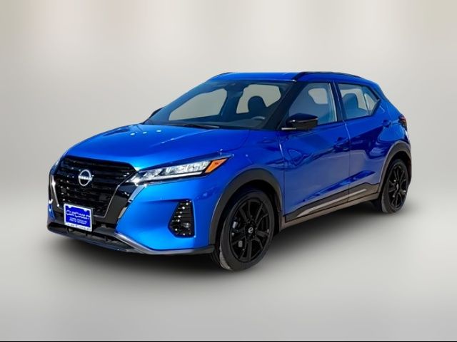 2022 Nissan Kicks SR