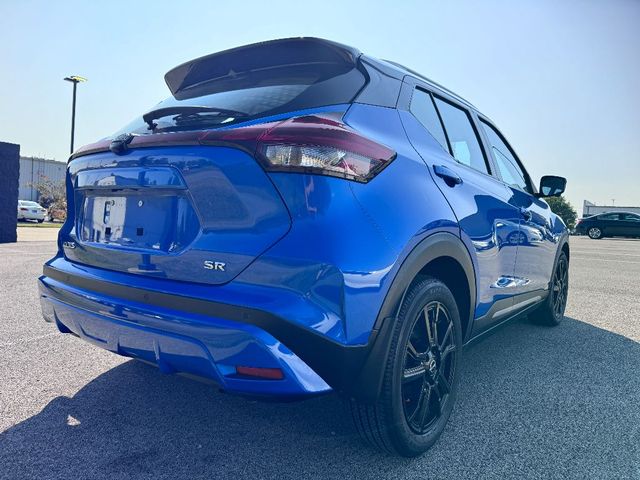 2022 Nissan Kicks SR