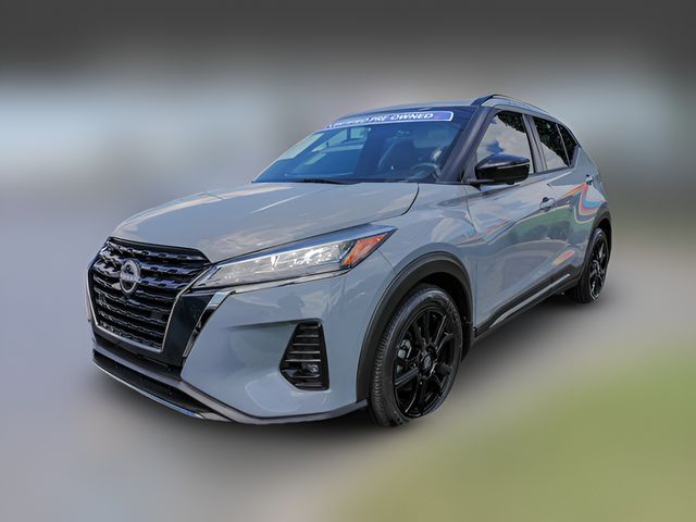 2022 Nissan Kicks SR