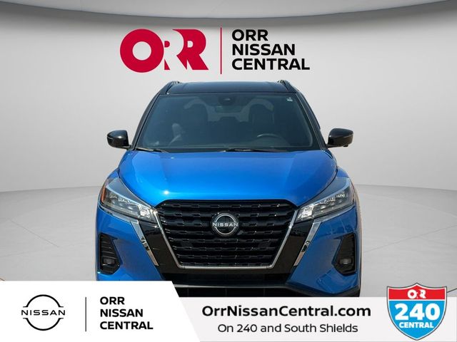 2022 Nissan Kicks SR